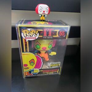Pennywise IT #55 EE Exclusive Blacklight Horror Movie Funko Pop
